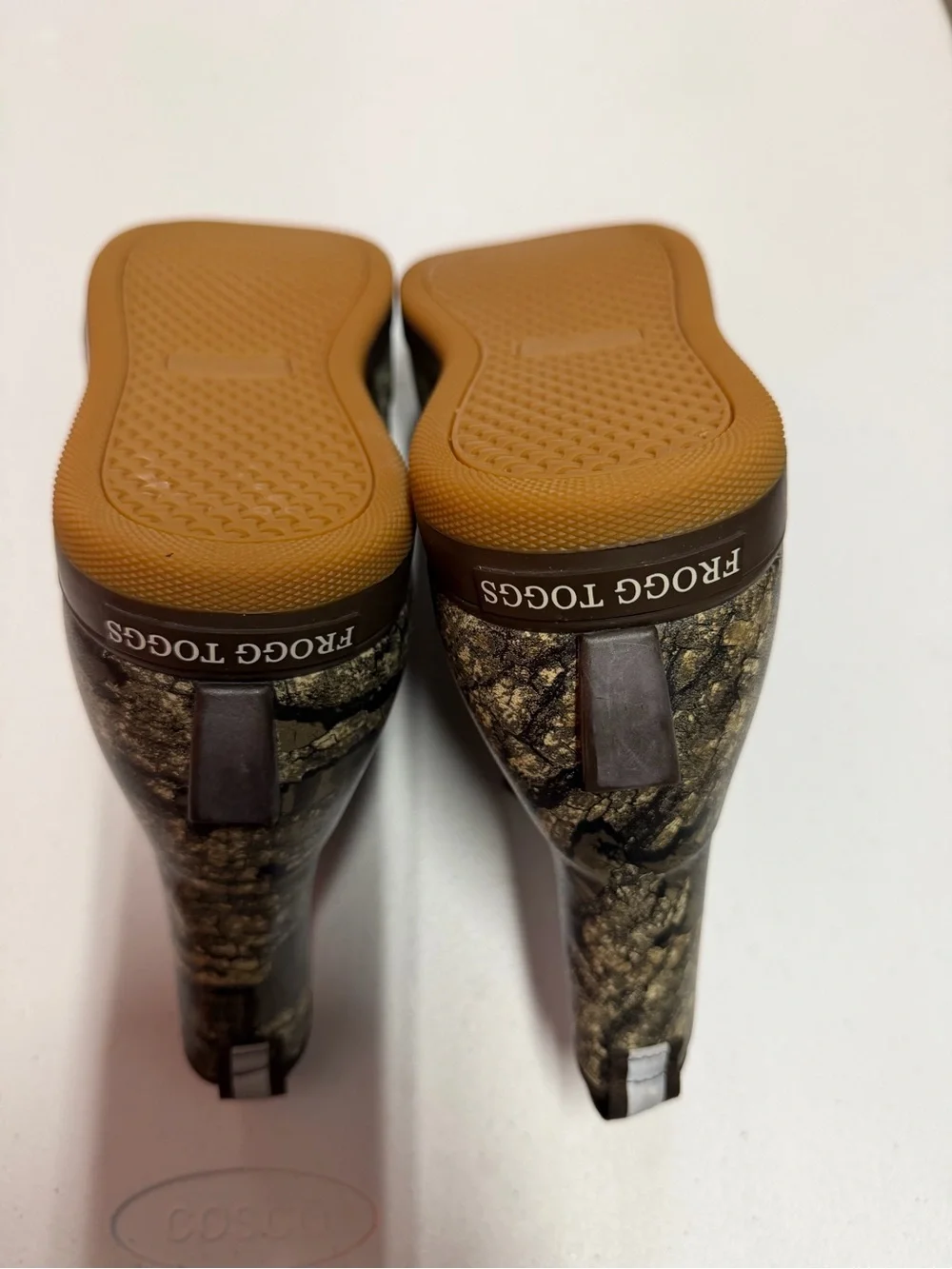 Frogg Toggs camo rain boots Size 10 B45